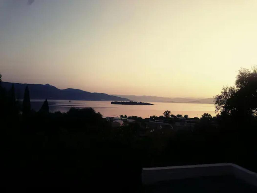 Alykes PotamouΣοφιτα Ξυλο Μεταλο Γυαλι公寓 外观 照片